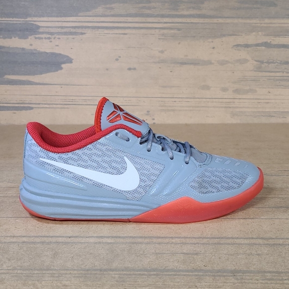 Nike Other - Nike Kobe Bryant Mentality Nemesis Shoes